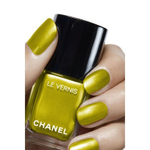 Chanel Le Vernis Nail Colour, Reveuse