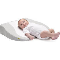 Babymoov Cosymat Inclined Sloping Pillow 0M 15 Degree Incline To Help Baby Beathe And Digest Easily