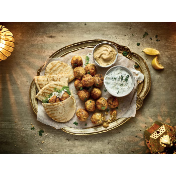 Kenwood Digital Air Fryer XXL 5.5L 2.4KG 1800W with Rapid Hot Air Circulation for Frying, Grilling, Broiling, Roasting, Baking and Toasting HFP50.000WH, White